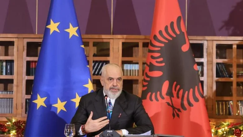 Rama: Godina 2025 završava sa ekonomskim rastom od 3,9%! Od 1. januara minimalna plata 500 evra, povećane penzije i broj preduzeća (VIDEO) - Shqiptarja.com