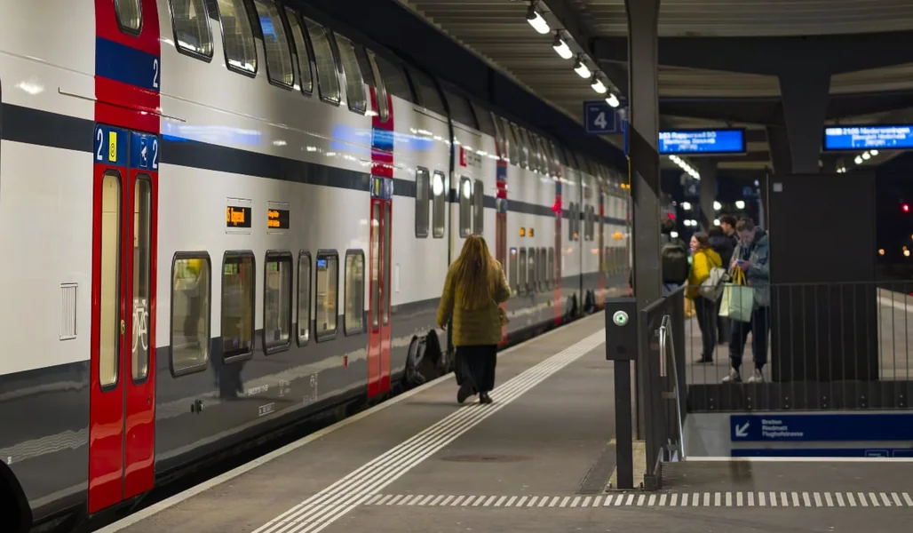 Kazna koju je student dobio zbog greške od 2 minuta, na železničkoj stanici u Švajcarskoj: "Gorki Božićni poklon"