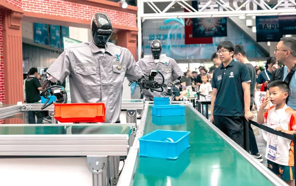 AI industrija u Kini ove godine će dostignuti vrednost od 170 milijardi dolara - Nova Makedonija