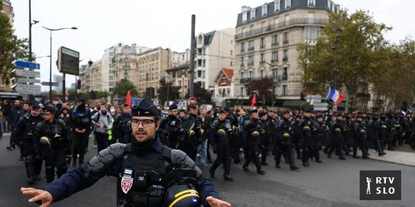 Na francuskim ulicama protestovalo je više stotina hiljada ljudi, uhapšeno 1000 protestnika