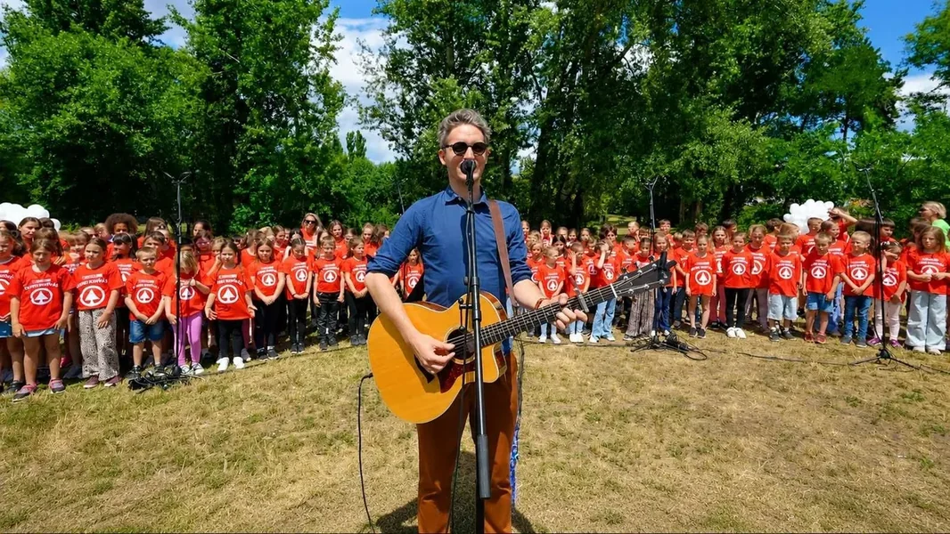 Više od 3000 mađarskih dece pevalo istu pesmu – posebni klip na kraju