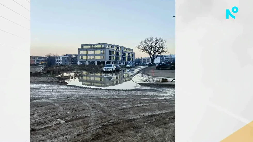 Ulica u Sofiji se pretvorila u blato