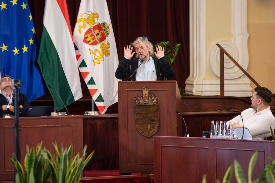 Gerendai Károly o Szigetu: Sada bi mogla biti potrebna drzavna podrška, ali istovremeno uzasno se stidim