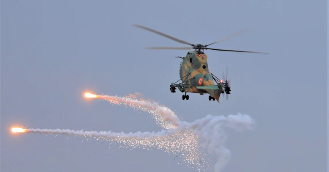 MAPN: Dron je ušao u nacionalni vazdušni prostor. Dva borbena aviona F-18 španske vazduhoplovne snage i jedan helikopter IAR-330 SOCAT uzleteli su radi nadzora situacije.