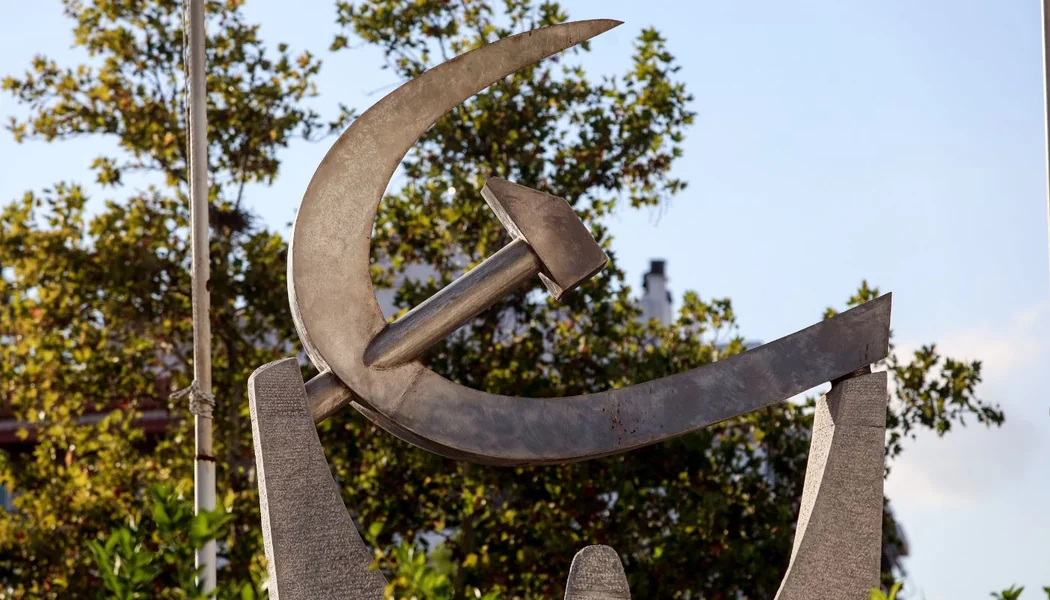 Makis Ambatielos: Istorijska ličnost KKE otišla - Documento