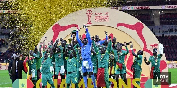 Senegalezi protestno napustili teren, vratili su se i uz Gueyejevu majstoriju osvojili naslov