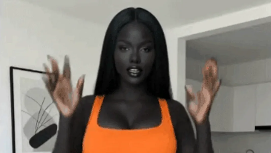 Uznemirujuća tajna otkrivena o najseksipilnijoj ženi na internetu – ovo morate i vi da znate! - ORIGO