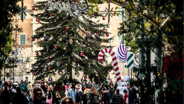 Prazničko radno vreme: U kojoj satnici zatvaraju prodavnice i supermarkete na Badnje veče - Documento