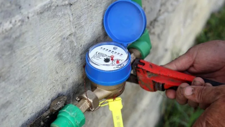 Januar počinje sa niskim temperaturama, Vodovod i kanalizacija Vlore obaveštava građane: izolujte vodomeri materijalima otpornim na smrzavanje