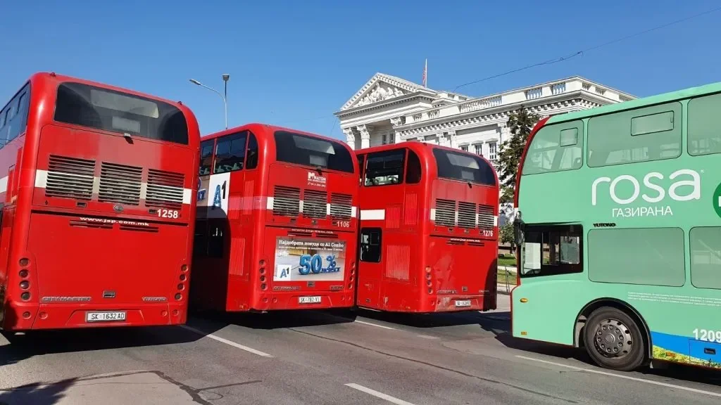 Firme izabrane da nabave 150 električnih autobusa od konkurenata, postale su partneri i dobile tender