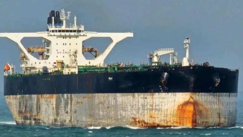 Prag tenzija na Atlantiku? Rusija šalje mornaricu, prati cisternu koja se prati od strane SAD - Shqiptarja.com