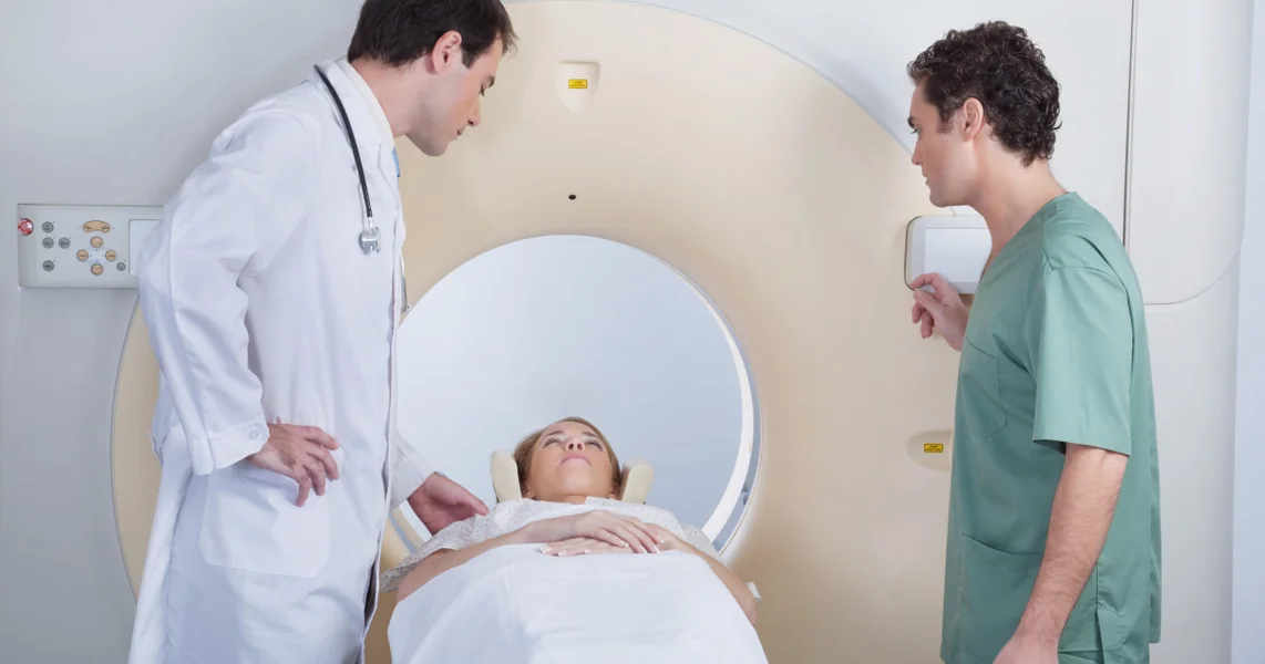 Život mlade Britanke uništen pogrešnom dijagnozom karcinoma: 11 godina hemoterapije za nepostojeći tumor