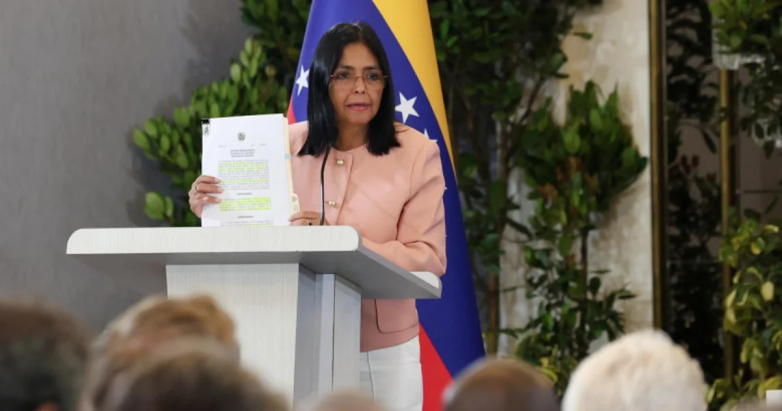 Predsednica Rodríguez će platiti skuplje nego Maduro ako ne uradi ono što treba, upozorava Trump