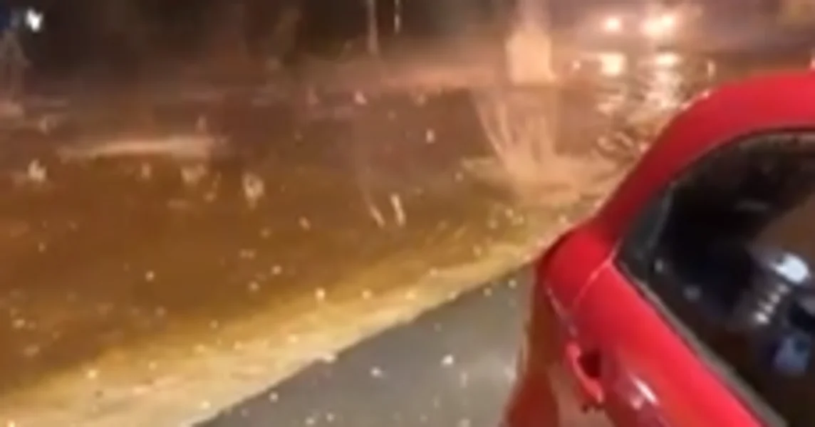 VIDEO Nebo se otvorilo, padala tuča veličine teniskih loptica: Automobili uništeni, vetar duvao preko 100 km/h
