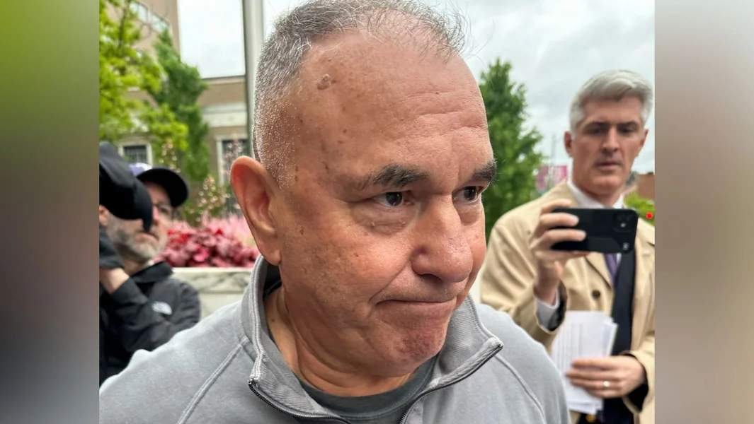 Kosta Diamantis: Osuđen je bivši zvaničnik Connecticuta - Zbog slučaja mita od izvođača - Documento