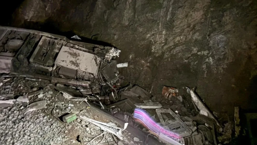 Deranje vlakova u Španiji: 'Vagoni su postali jedna masa sa ljudima' – Šokantna svedočenja