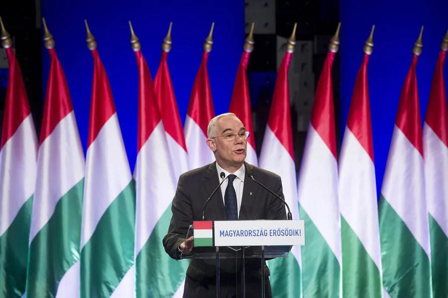 Ministarstvo na čelu sa Balog Zoltánom 2013. tražilo informacije o Juhász Péter Pálu