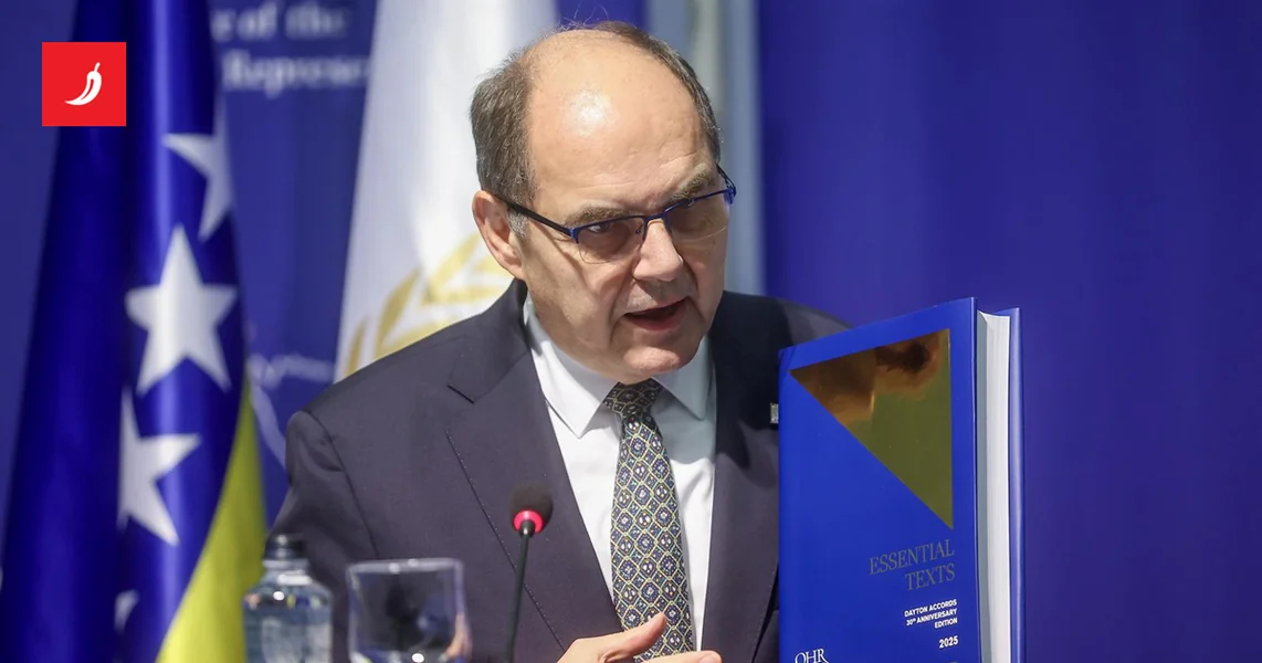 Čović kaže da je vreme da Schmidt ode. Schmidt: Ostajem u BiH