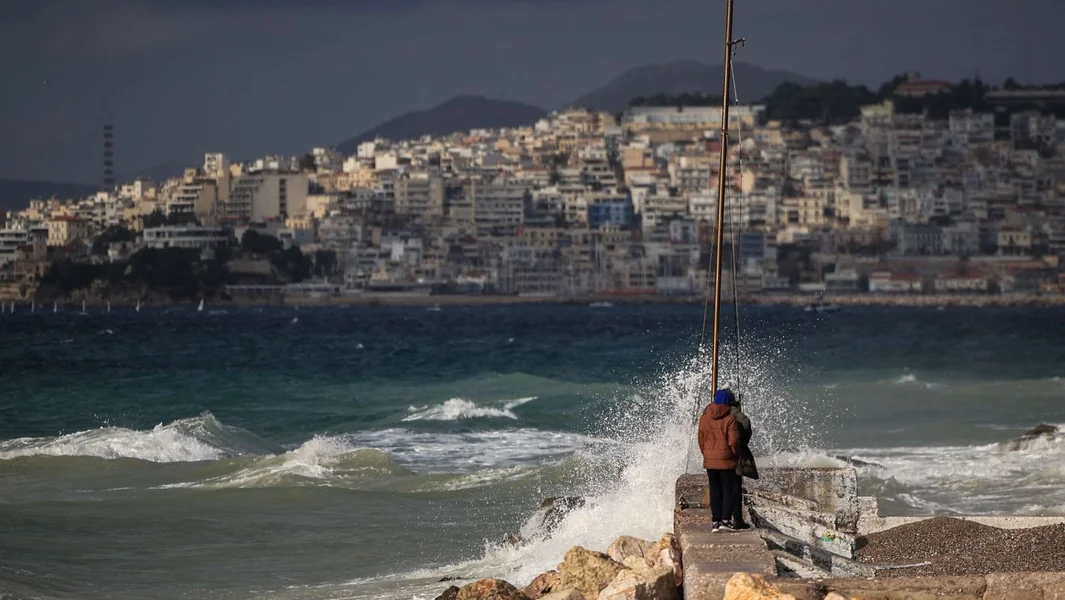 Vreme: Pad temperature i olujni vetrovi - Gde se očekuju grmljavine - Documento
