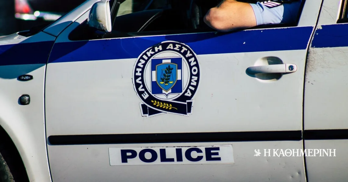 Agrinio: Žrtva prebijanja 17-godišnjaka od strane grupe maskiranih muškaraca ispred noćnog kluba