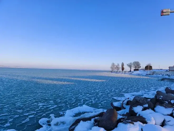 Policija upozorava da trenutno u Mađarskoj nema zaleđene vode na koju bi se moglo preći