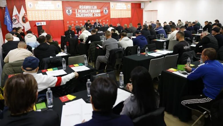 Regionalno fudbalsko udruženje Tirane održalo je Generalnu izbornu skupštinu, Krenar Alimehmeti ponovo izabran za predsednika - Shqiptarja.com