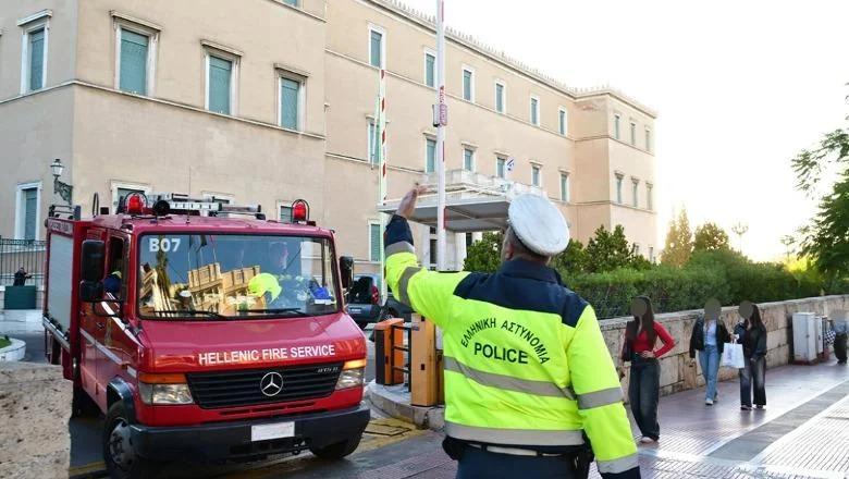 Alarm za bombu u grčkom parlamentu, anoniman poziv pokrenuo je vlasti! Počinju istrage