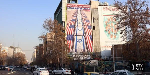 Povremeni protesti u Teheranu i drugim gradovima. Hamenei: Nema koristi od razgovora s izgrednicima.