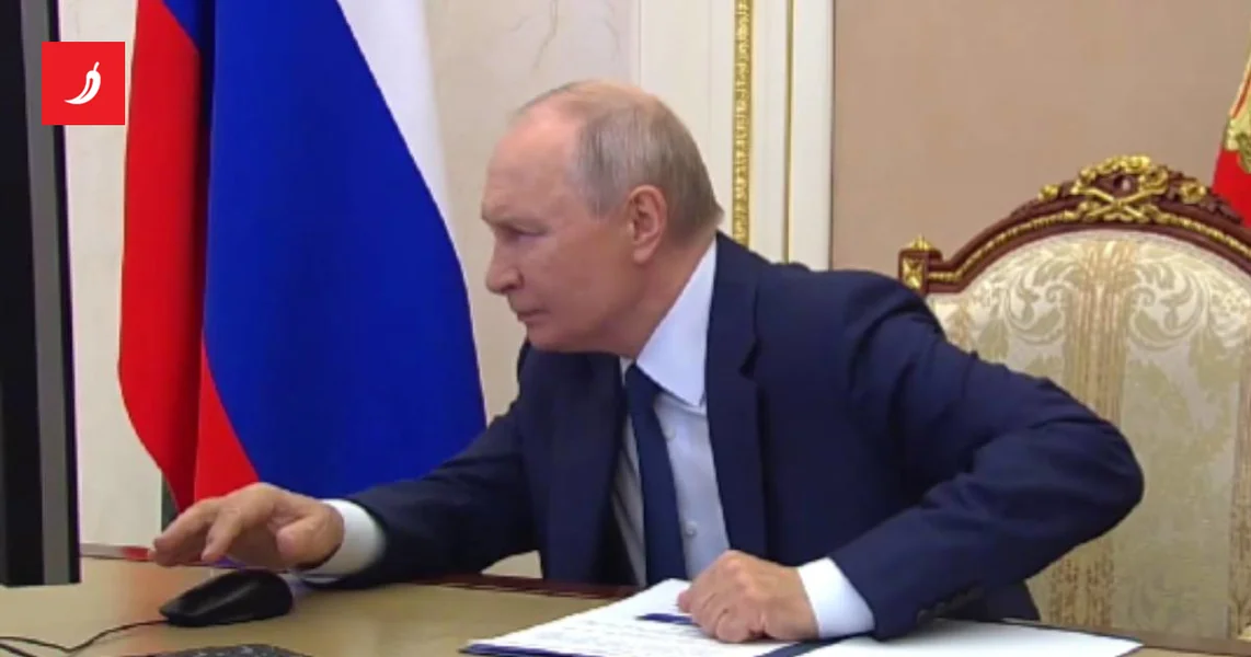 Video Putin glasao preko interneta na izborima u Rusiji. Snimka postala hit
