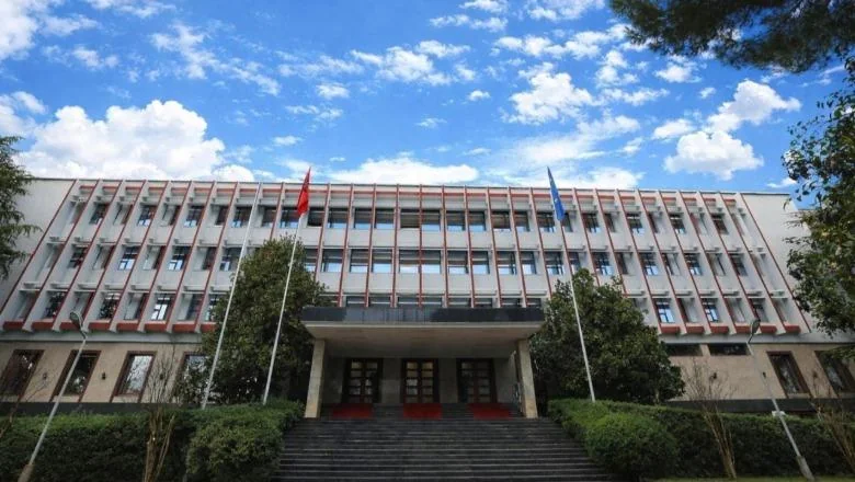 Izbori u Srbiji, reaguje Ministarstvo spoljnih poslova Albanije: Spremni da sarađujemo sa novim institucijama, odgovornost normalizacije odnosa sa Kosovom