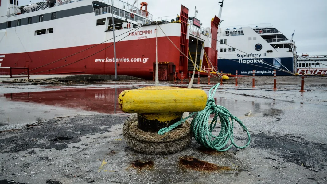 Zabrana polaska iz Rafine i Lavrio: Samo plovila za Dodekanize iz Pireja