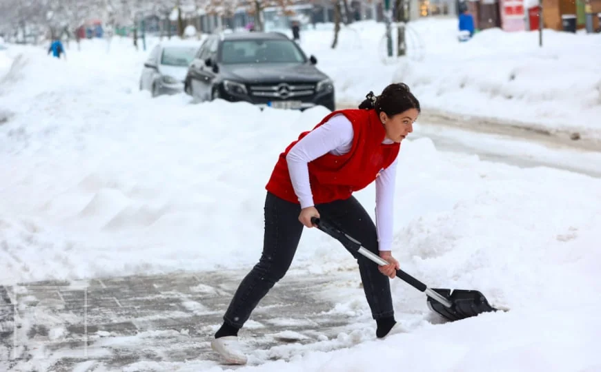 Poznati meteorolog otkrio kada će ponovo pasti sneg: "Stiže nam sibirski anticiklon"