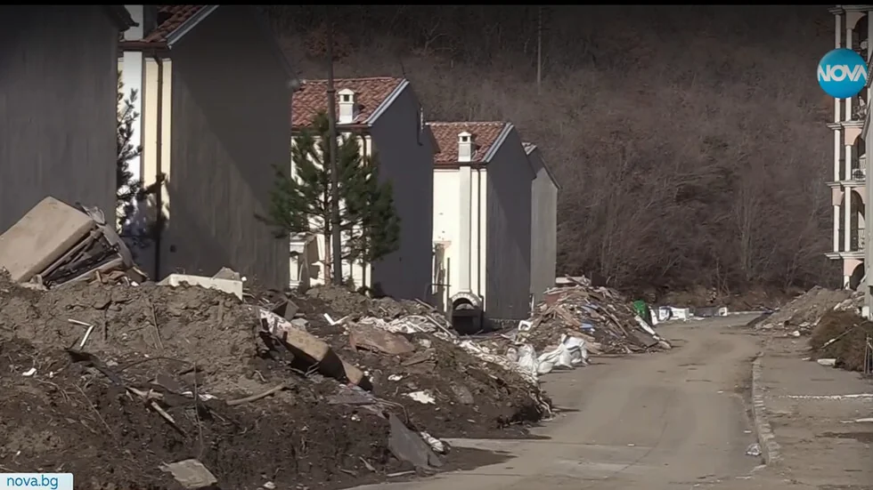 Tri meseca posle poplave Elenite još uvek ostaje jezivo mesto