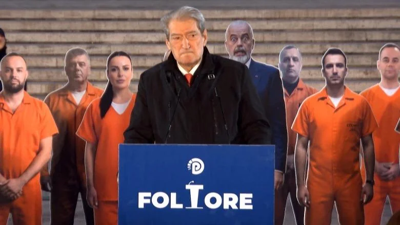 Mero Baze: Korupciju spašava samo jedna crno-bela politička situacija - Shqiptarja.com