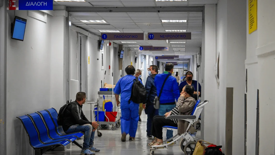 Ilioupoli: Umrla nastavnica koja je doživela srčani zastoj posle udara munje - Documento