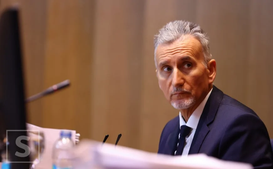 Postignut dogovor Trojke, HDZ-a i SNSD-a: Dva ključna EU zakona će se naći na sjednici Doma naroda