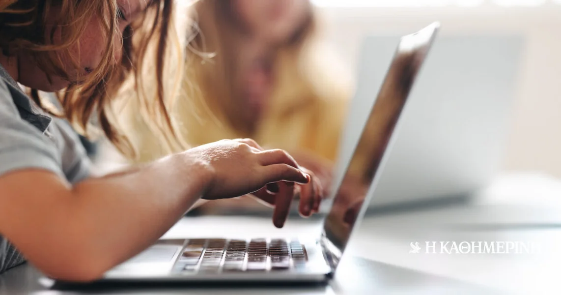 Velike tehnološke firme uvode AI u školama usred prigovora