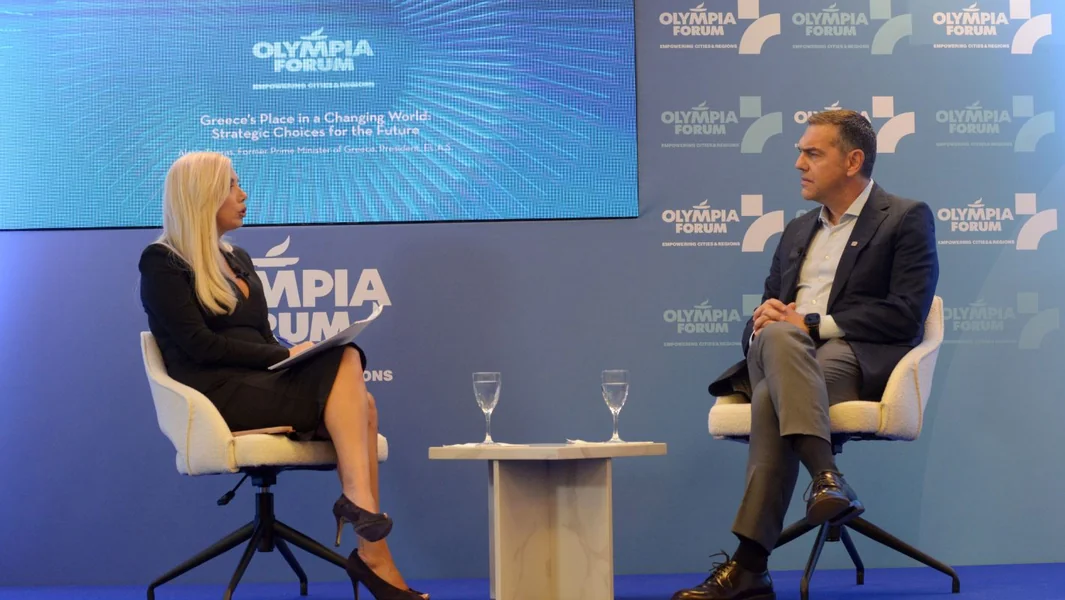 Tsipras: 'Da podnese ostavku Giorgos Floridis, ili da ga razreši Mitsotakis'