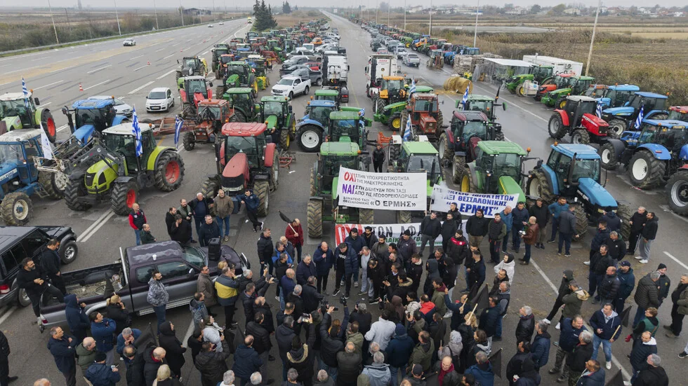 Grčki farmeri prete potpunom blokadom puteva i graničnih prelaza na kraju sedmice