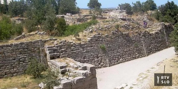 Otkriveni ostaci 2800 godina stare agore dokazuju da Troja posle rata nije bila dugo zapuštena