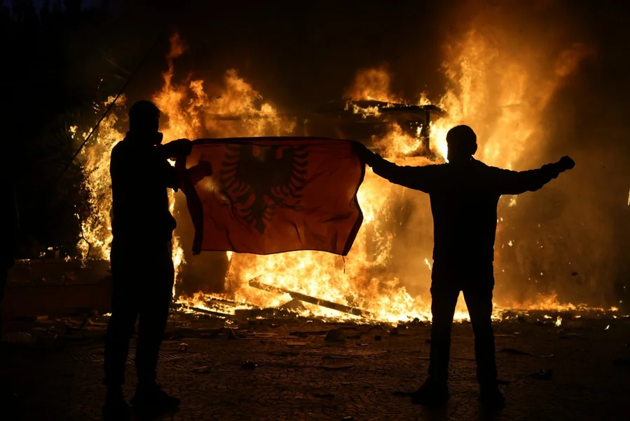 Šta se tačno dešava u Albaniji - Documento