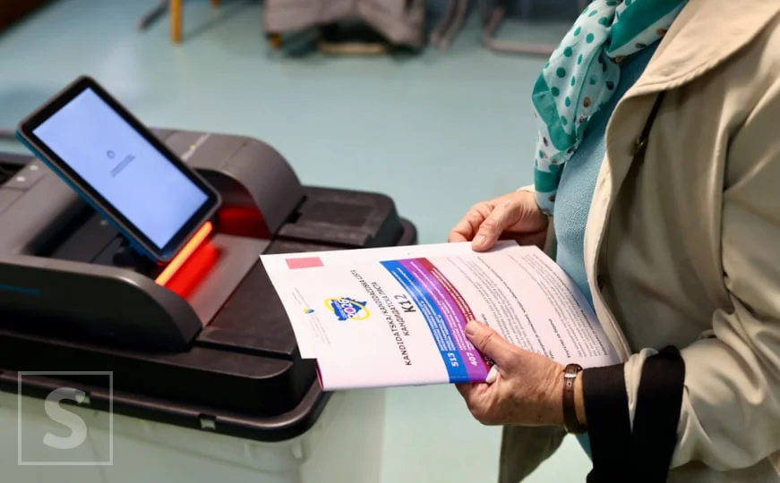 Crtica sa biračkog mesta u Sarajevu: Koliko traje glasanje i šta ako imate novi dokument?