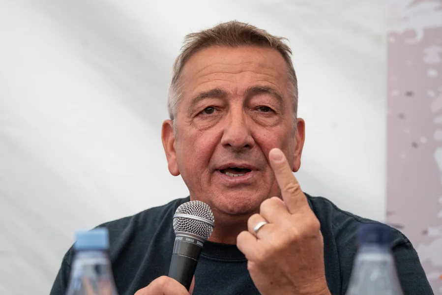 Bayer Zsolt: "Niko nikada nije rekao da treba da vratim podršku za neuspešnu knjigu"
