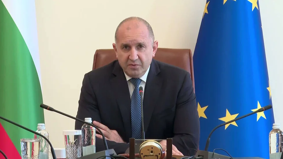 Premijer o napadima dronovima na Crnom moru: posada potonulog broda je u nepoznatom stanju