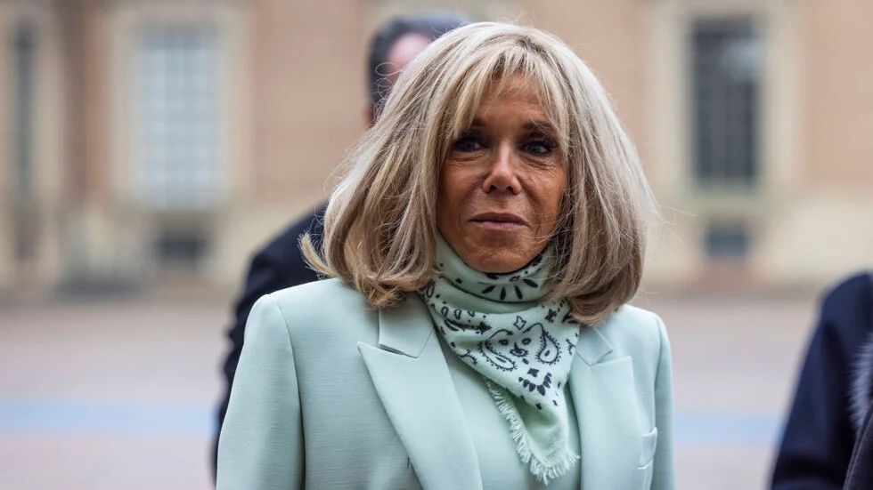10 ljudi su proglašeni krivima za kibernetsko maltretiranje Brigitte Macron