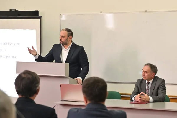 Gjorgievski je predstavio Strategiju razvoja Zoološkog vrta Skoplja, sa fokusom na edukaciju, zaštitu i human tretman životinja - Nova Makedonija