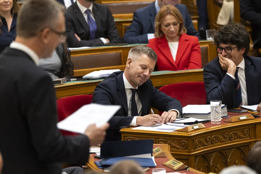 Mađarski premijer komentarom poručio Glavnom tužilaštvu na Telexovoj Facebook stranici: Kada su štitili mafijaše, niste bili ovako mali sebični umišljeni ljudi