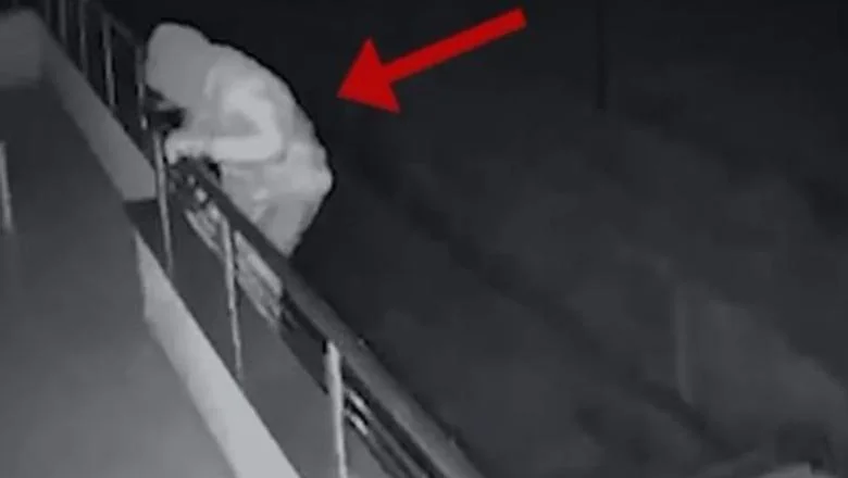 Autor nekoliko pljački, uhapšen 29-godišnjak u Durresu! Uzeo novac, nakit i razne uređaje u stanovima (EMRI+VIDEO) - Shqiptarja.com