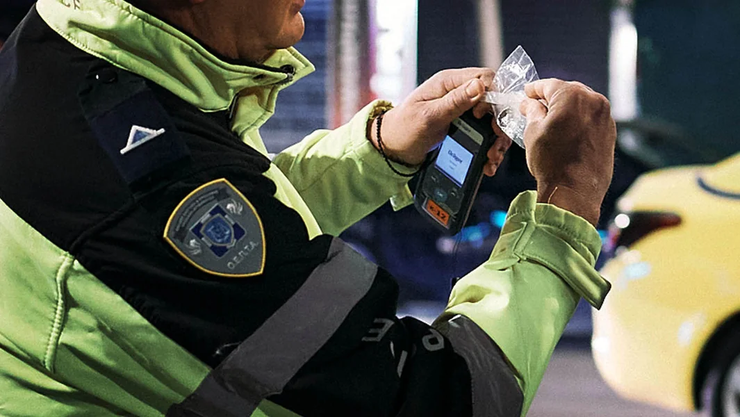 Korydallos: 'Da li si popio sirće? No police' - 59-godišnjak obećavao napitak koji spašava od alkotesta