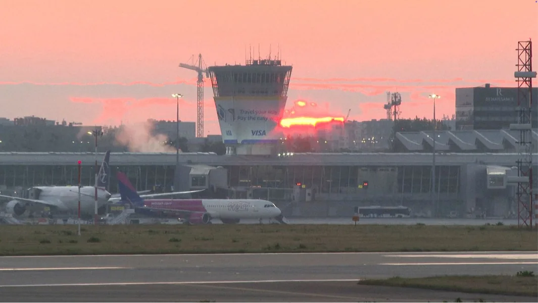 Poljska je privremeno zatvorila dva aerodroma - Zbog napada na Ukrajinu - Documento